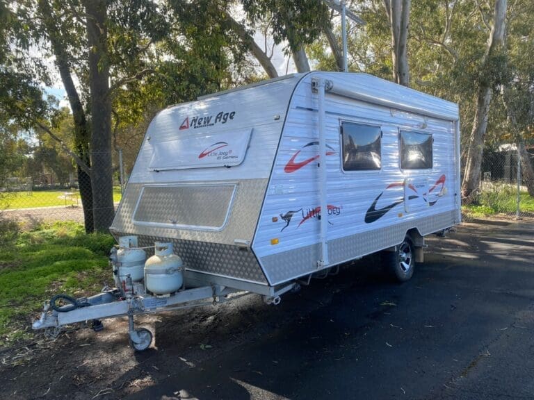 NEW AGE CARAVAN LITTLE JOEY - Caravans