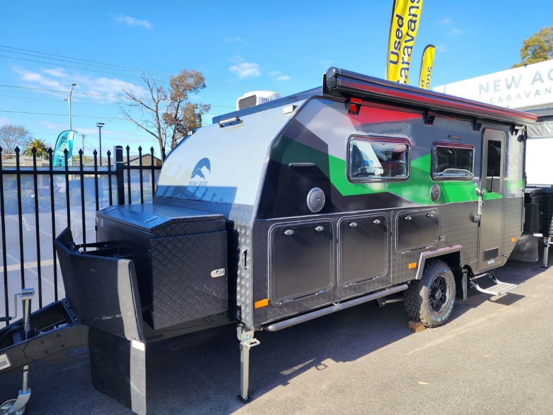 SNOWY RIVER SRH15 - Caravans