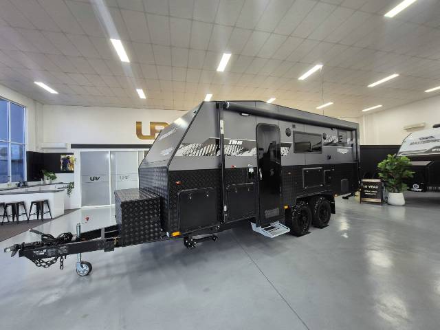 NETWORK RV TERRAIN TUFF 19'6 EAST WEST BUNK - Caravans